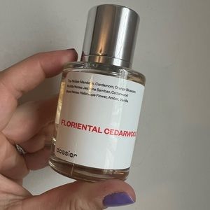 Dossier Mugler’s Alien Dupe Perfume